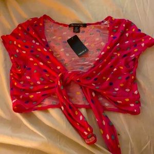 Forever 21 tie front crop top